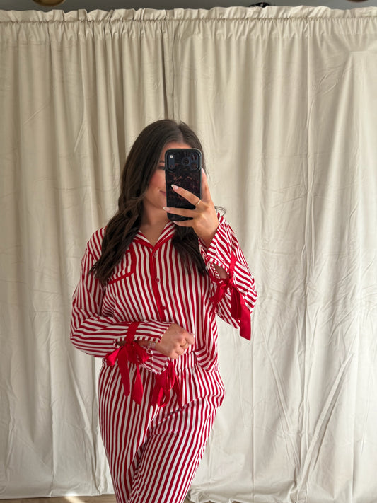 Velvet Ribbon Pajama Set