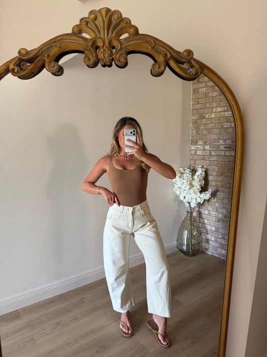Wallace Barrel Jeans