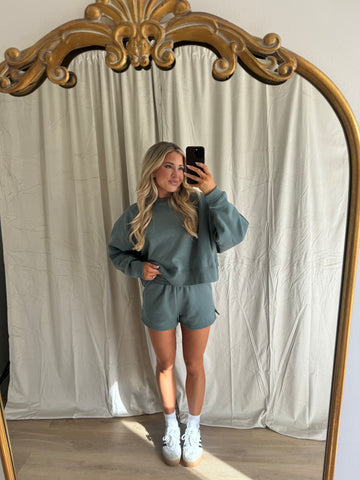 Pullover & Short Set