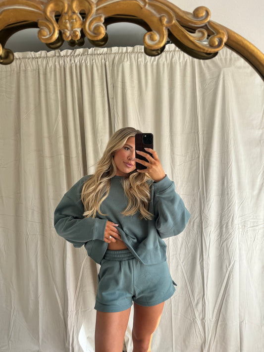 Pullover & Short Set