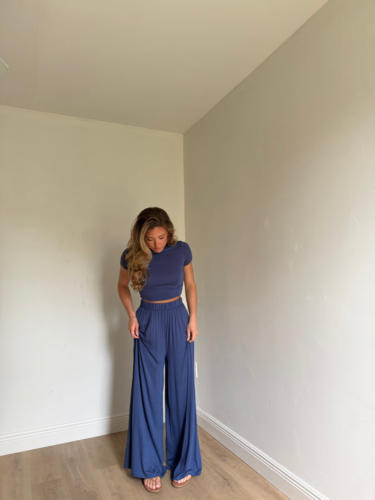 Free & Easy Flowy Matching Set || RESTOCK